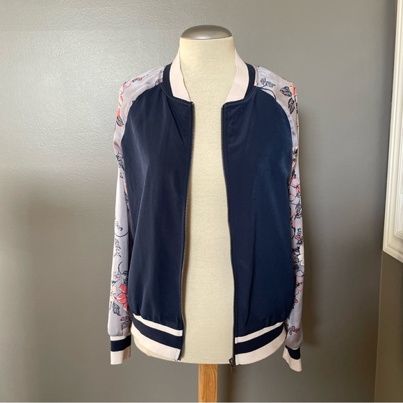 NAME YOUR PRICE! | Xhilaration | Light Jacket - Picture 2 of 6